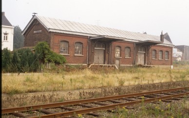 HOUDENG GOUGNIES  DIA 83-8750.jpg